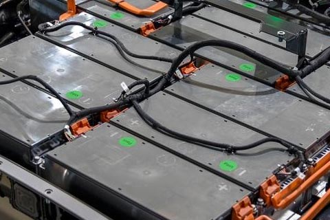 长春宽城UPS蓄电池回收价格表-上门回收旧电池